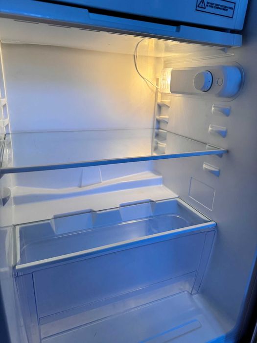 Lodówka BEKO A+ 82 cm, mini, podblatowa