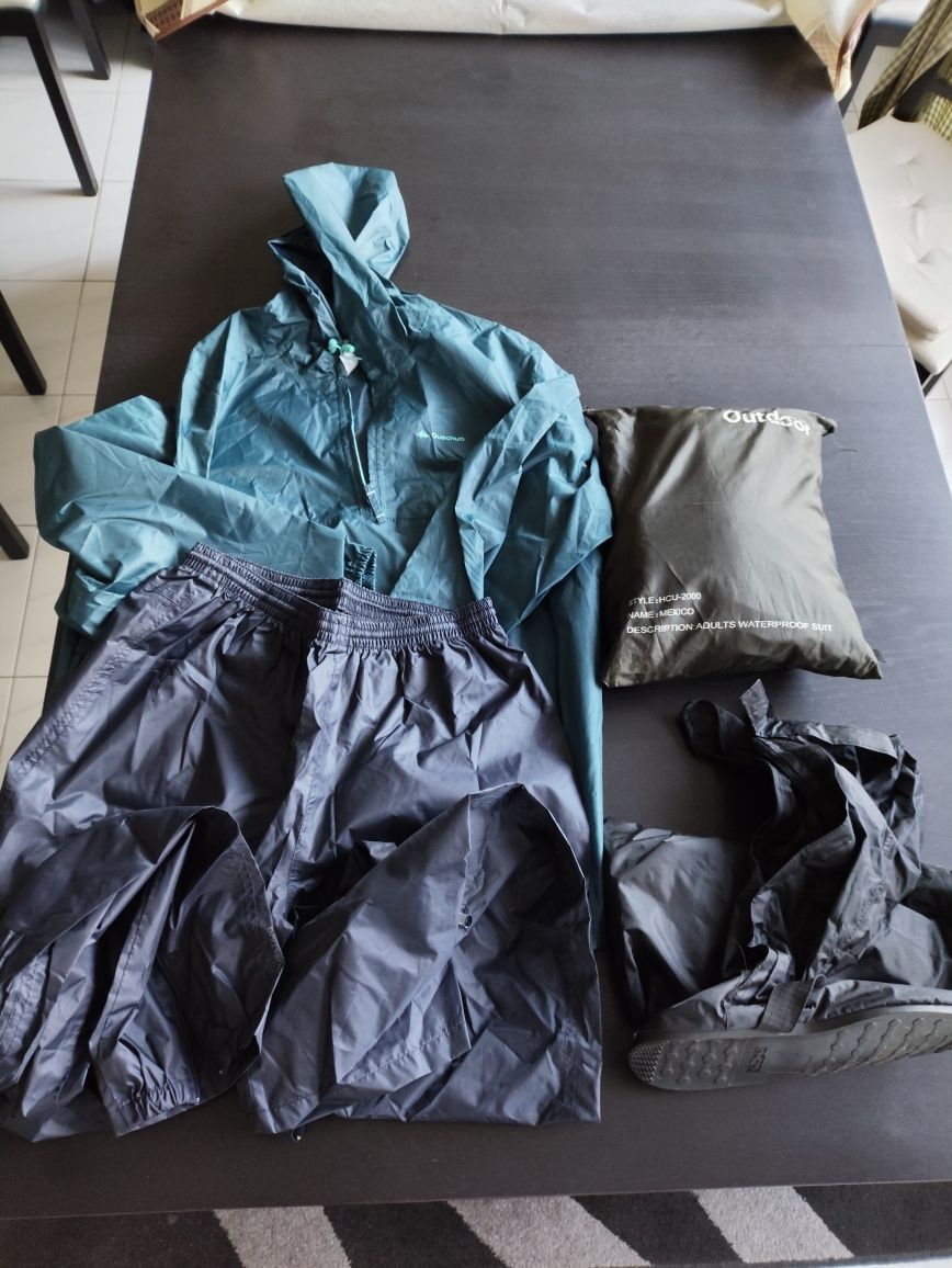 Roupa impermeável para chuva