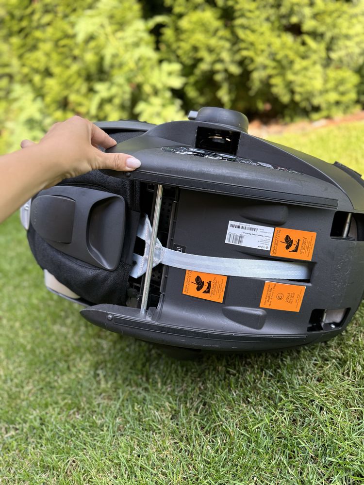 Продам автолюльку cybex cloud Z i-size