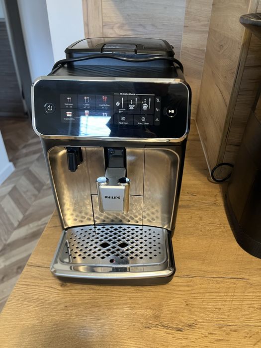 Ekspres do kawy Philips Lattego