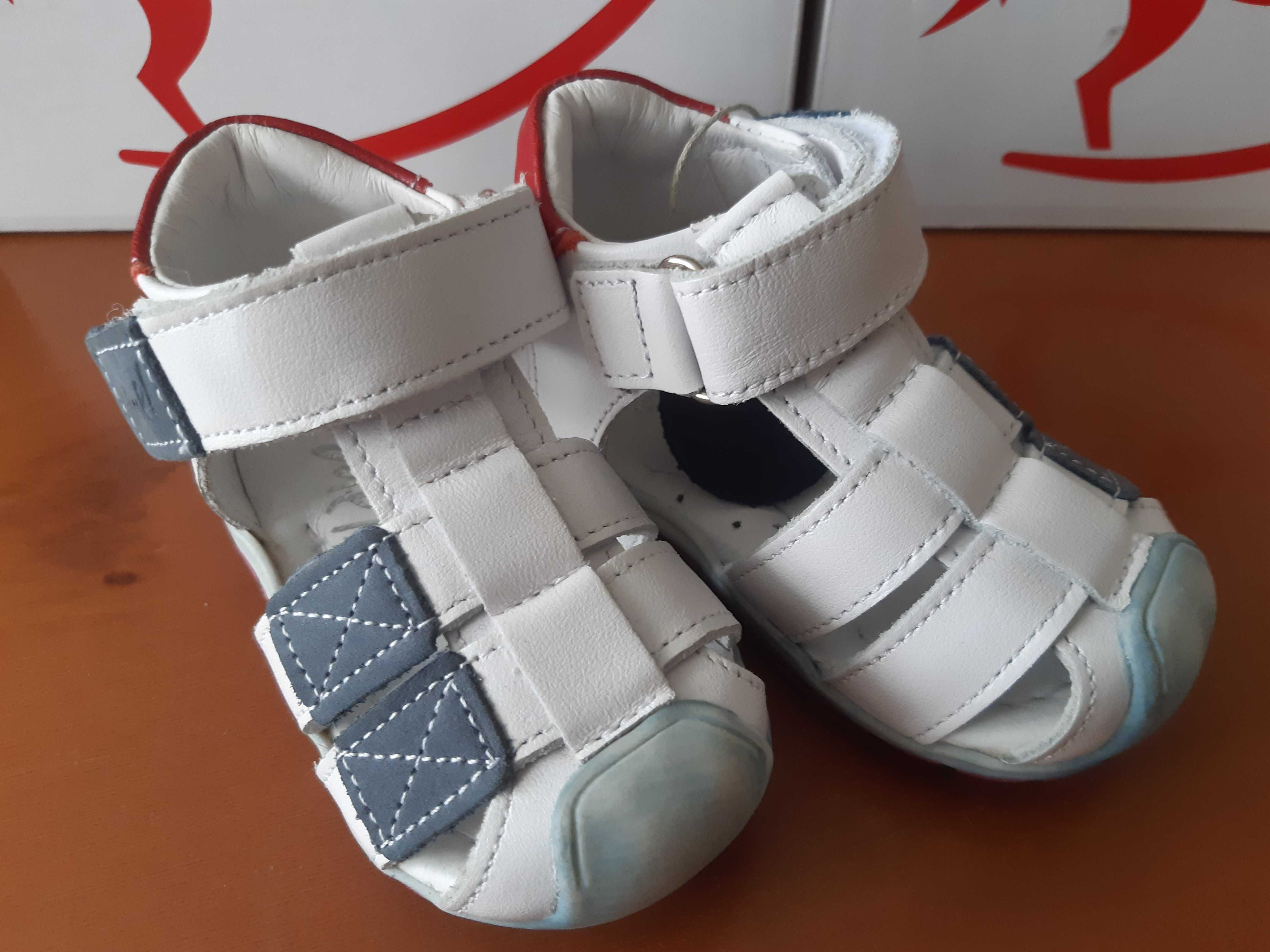 NOWE sandały Emel 18