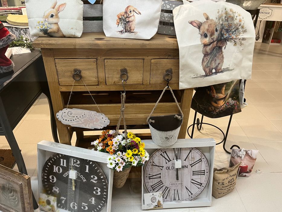 Móveis e decoração