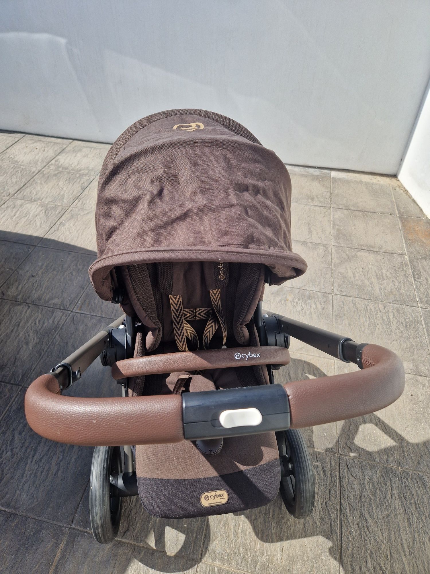 Cybex Balios S Lux • chocolate brown • quase novo

Descrição:
Ven