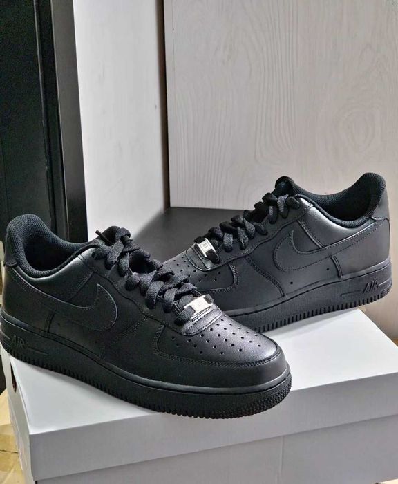 Buty Trampk Nike Air Force 1 Low '07 Black R.38