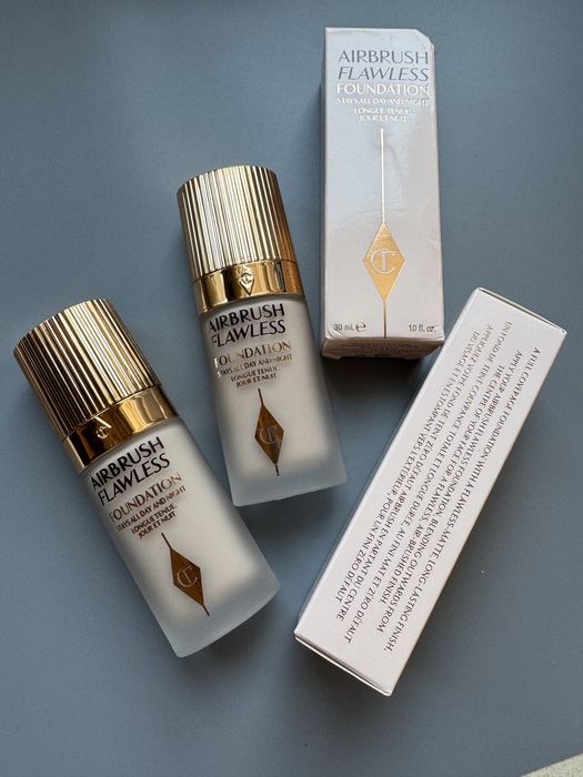Тональний крем Charlotte Tilbury Airbrush Flawless Foundation