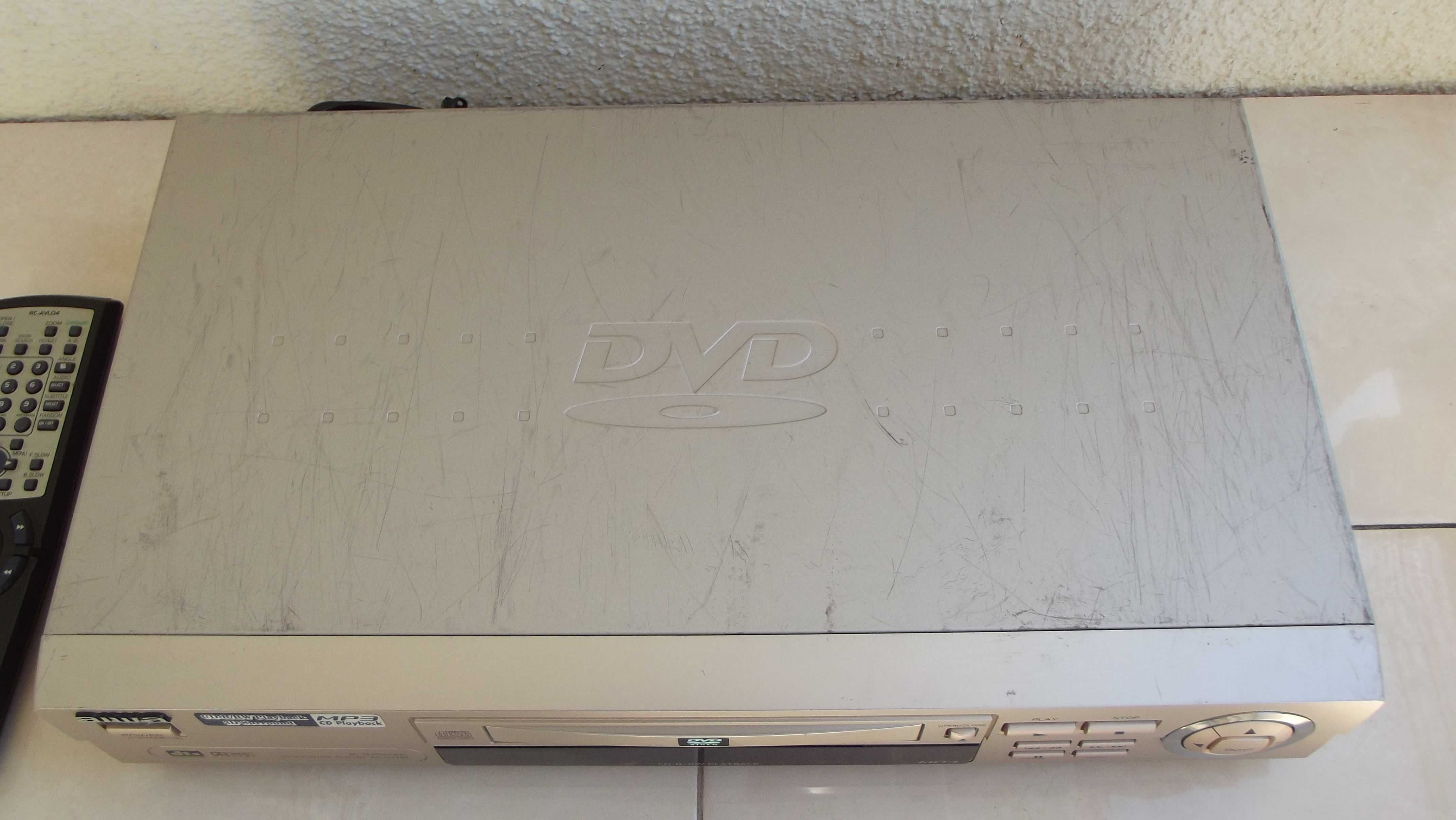 Odtwarzacz DVD AIWA XD-DV480 Czyta cd i cd-r