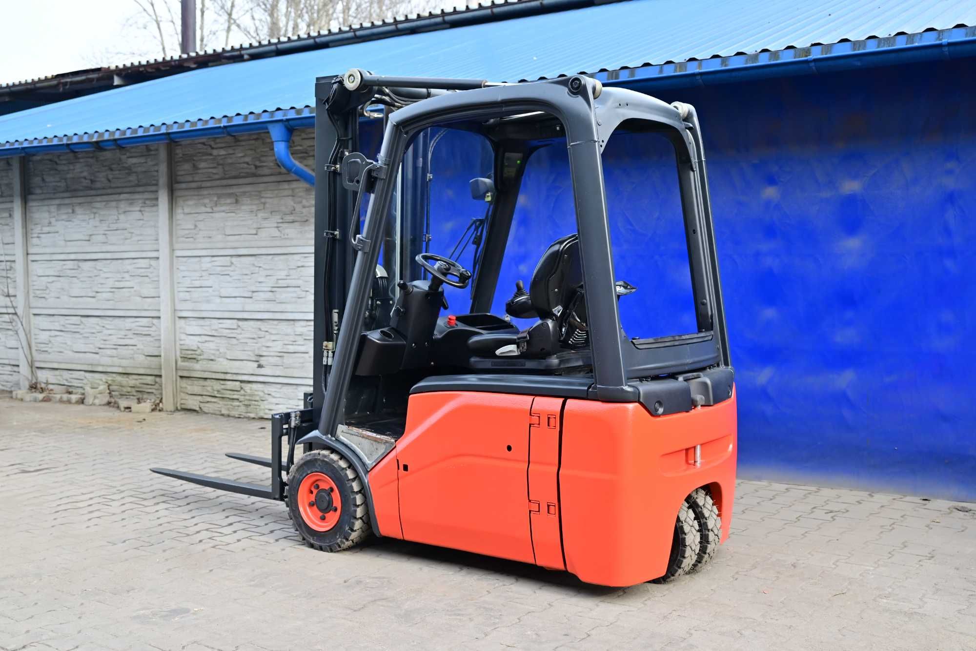 Wózek widłowy Linde E16 Triplex 452 cm 2012 rok 6465 mth FHP 368