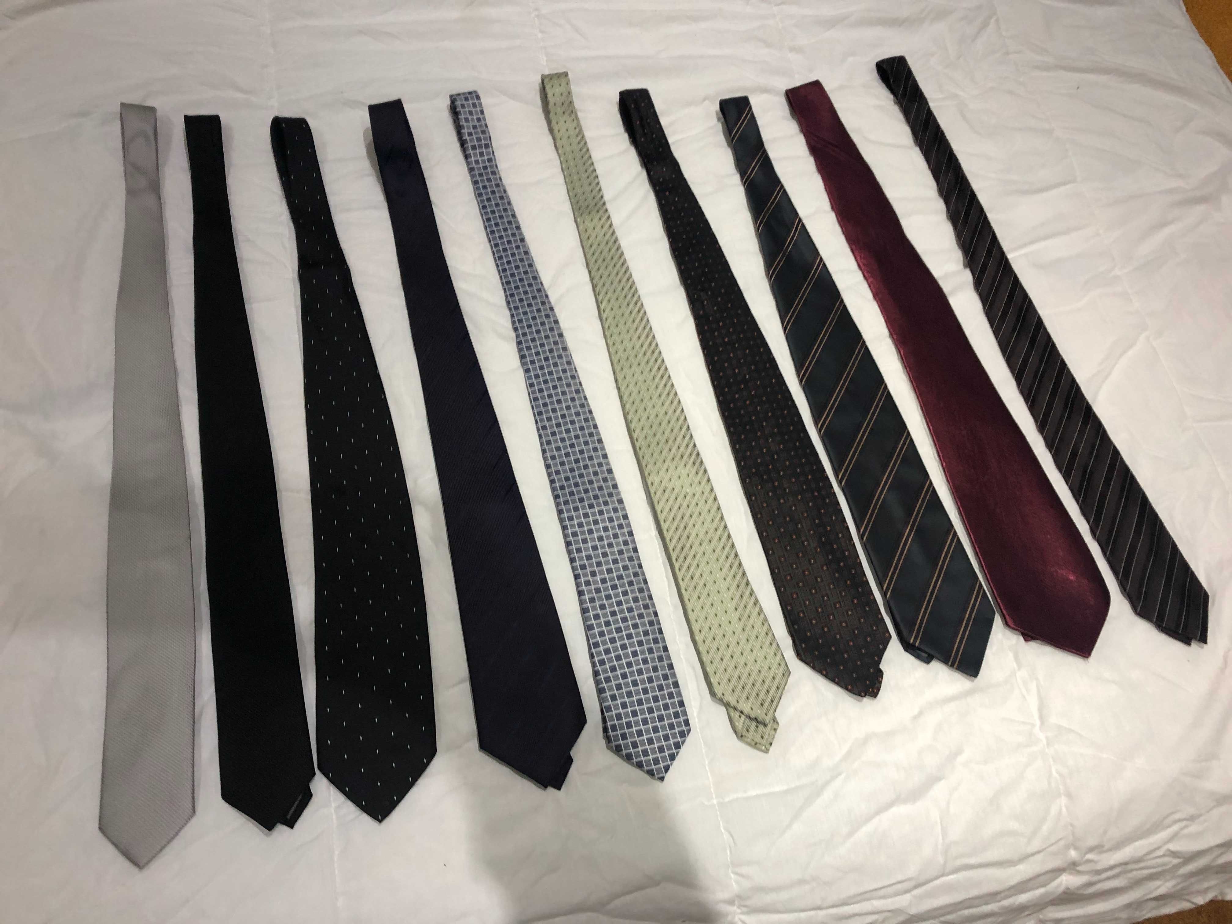 Gravatas Diversas - Várias Cores - 2,5€ Cada