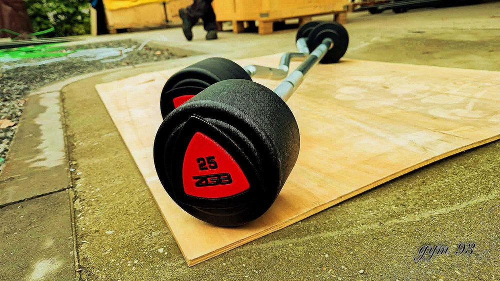 Zestaw 5 sztang PU giętych do 35 kg czerwony akcent