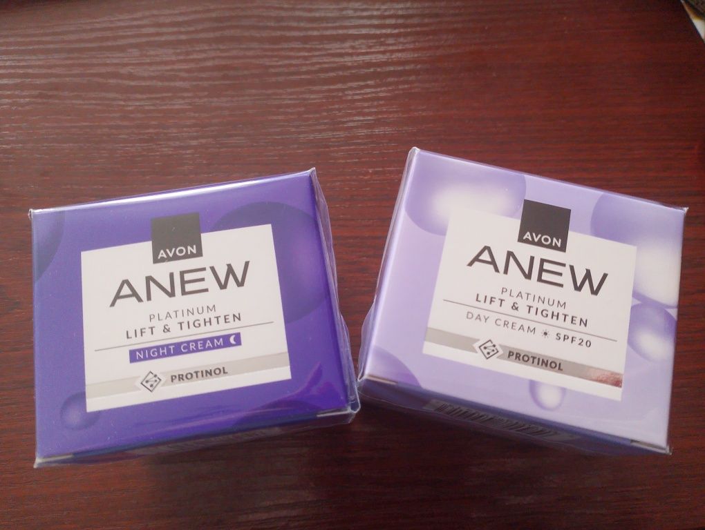 Zestaw kremów liftingujących z Protinolem Avon Platinum 55+ Avon