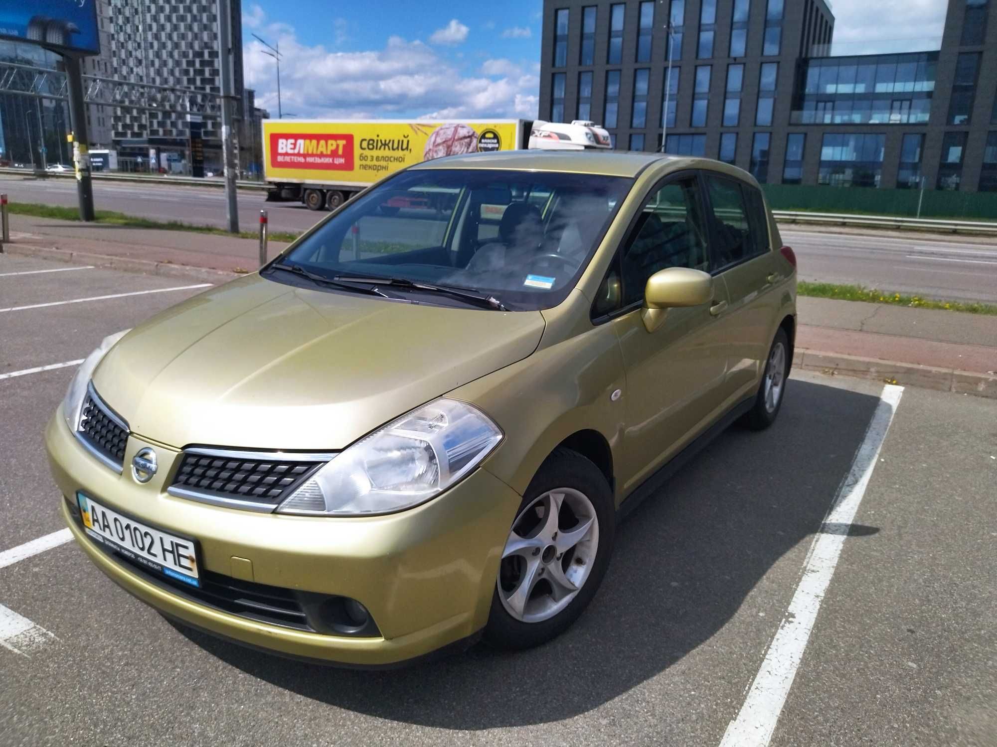 Nissan tiida 1,6 АКП