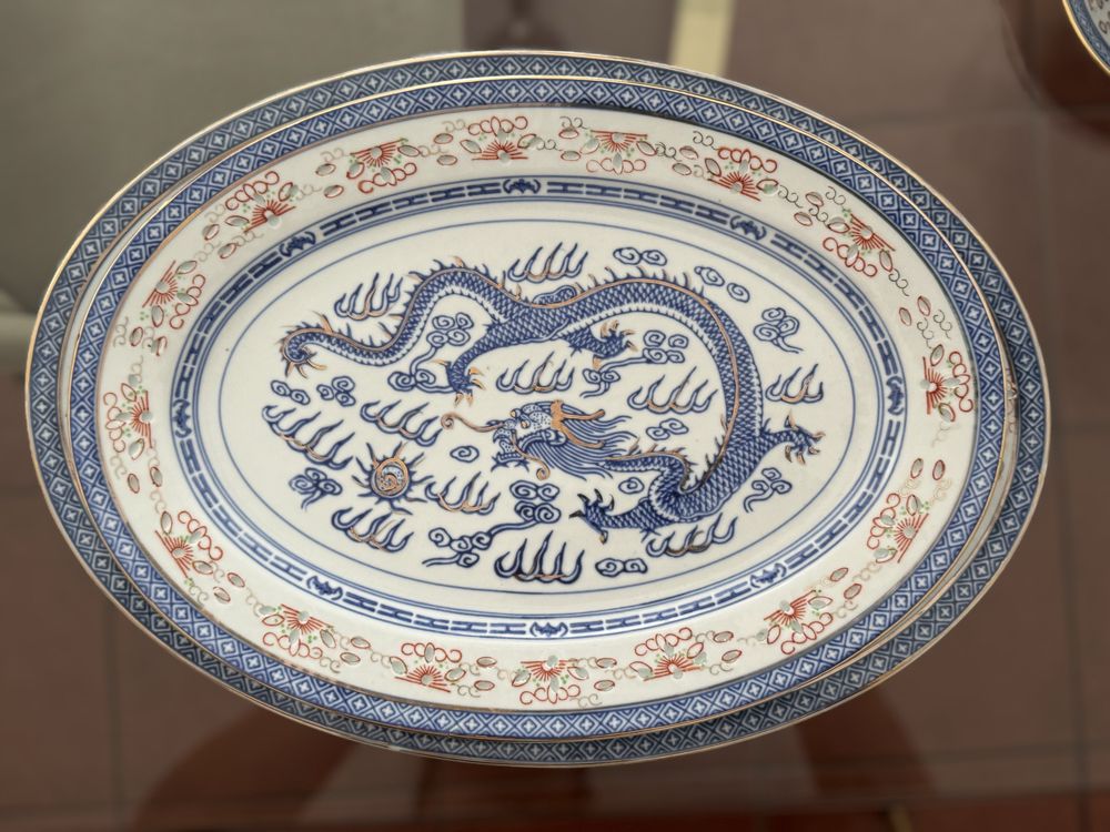 Conjunto Pratos, Chavenas, Travessas Chinês