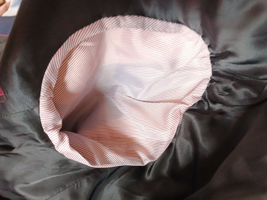 Чоловічий костюм синього кольору новий М -L