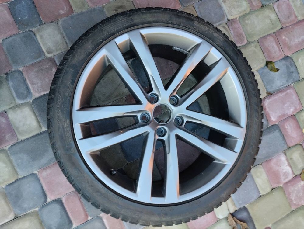 Диски r19 R line Passat B8