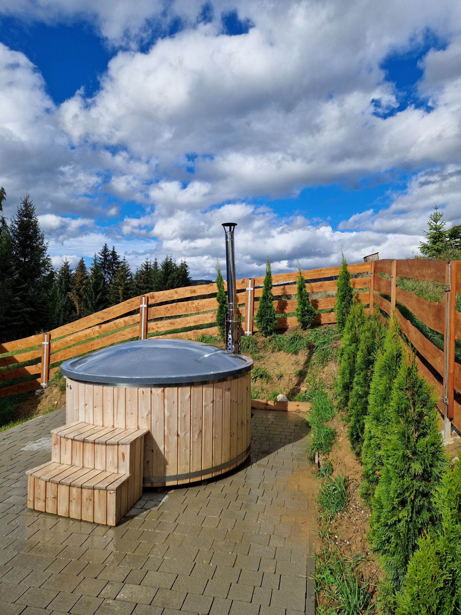 Domek z bala z jacuzzi i sauną do wynajęcia. Blisko stoku.