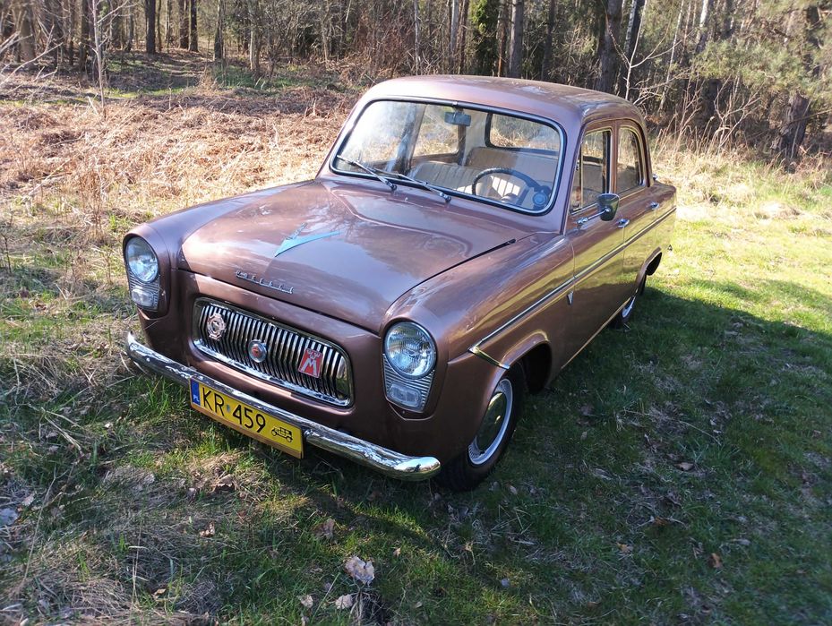 Samochód kultowy FORD PREFECT  108 E r.1960
