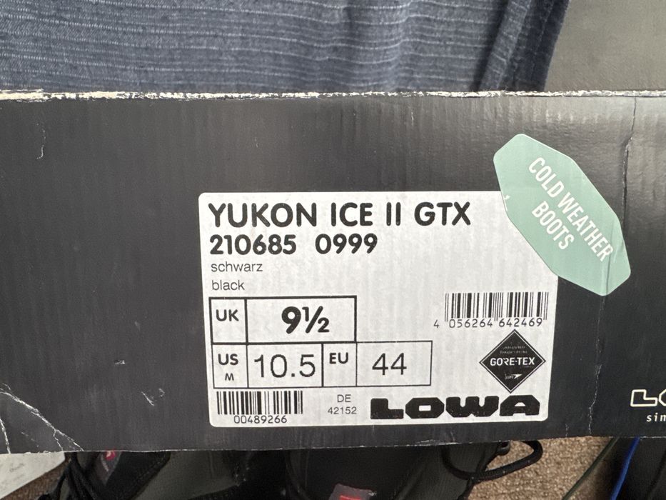 Черевики зимові Lowa