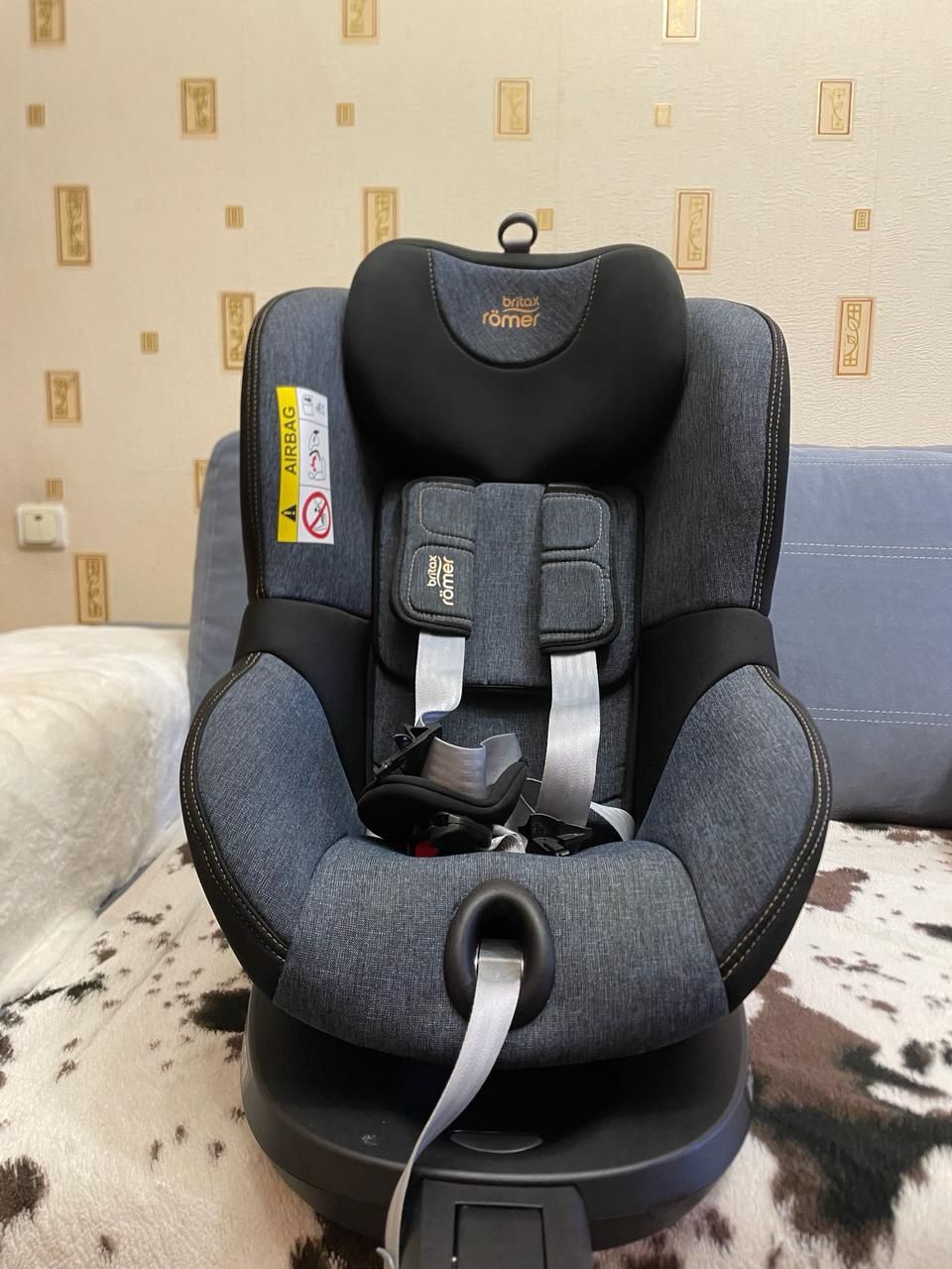 Детское автокресло Britax Römer Dualfix2 R (Blue Marble)