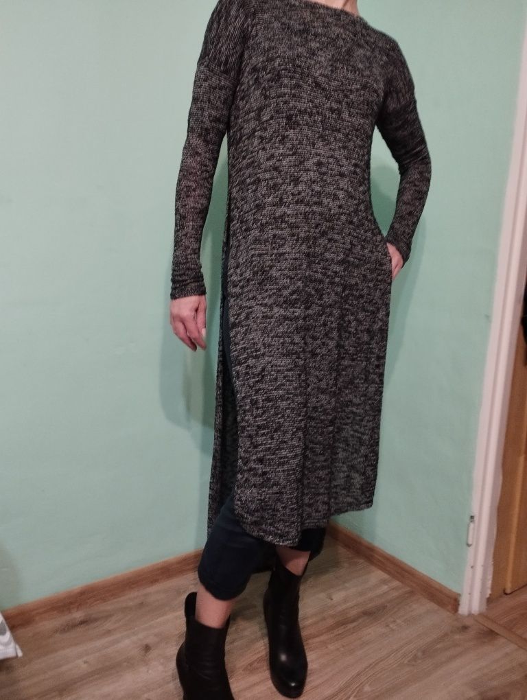Tunika/  Sweter długi  rozm. S/M