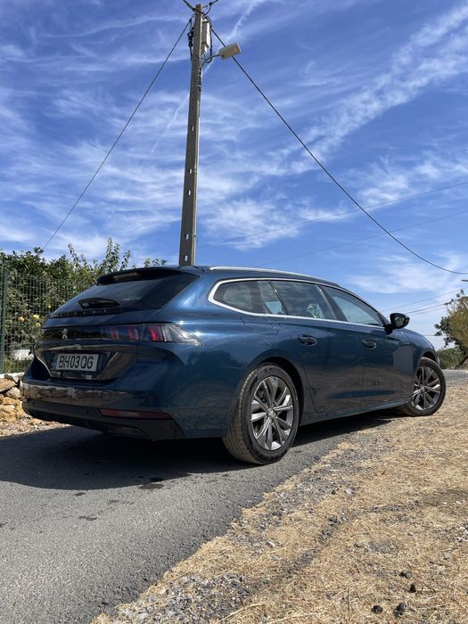 1.5 BlueHDI Allure EAT8