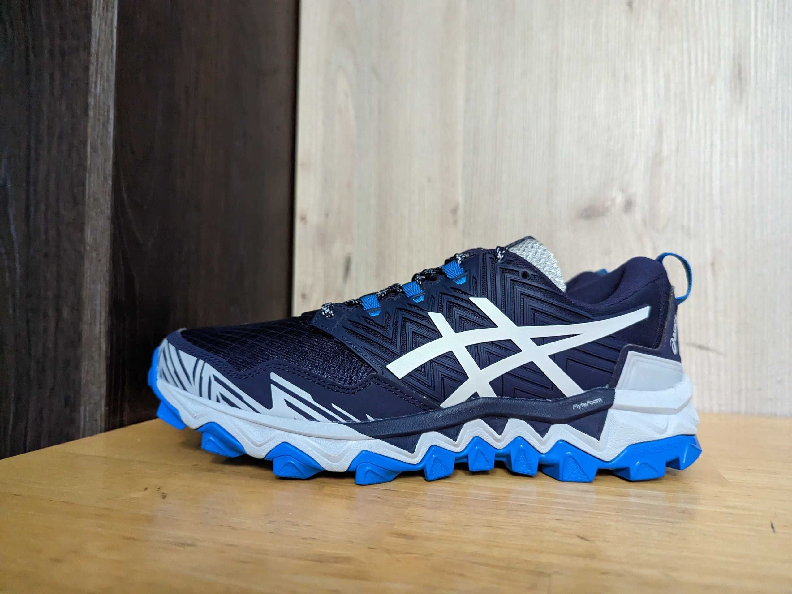 Кроссовки треккинговые Asics Gel-Fuji Trabuco