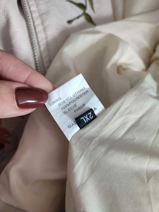 Nowa elegancka beżowa ramoneska eko skóra  haftowane kwiaty dżety 44