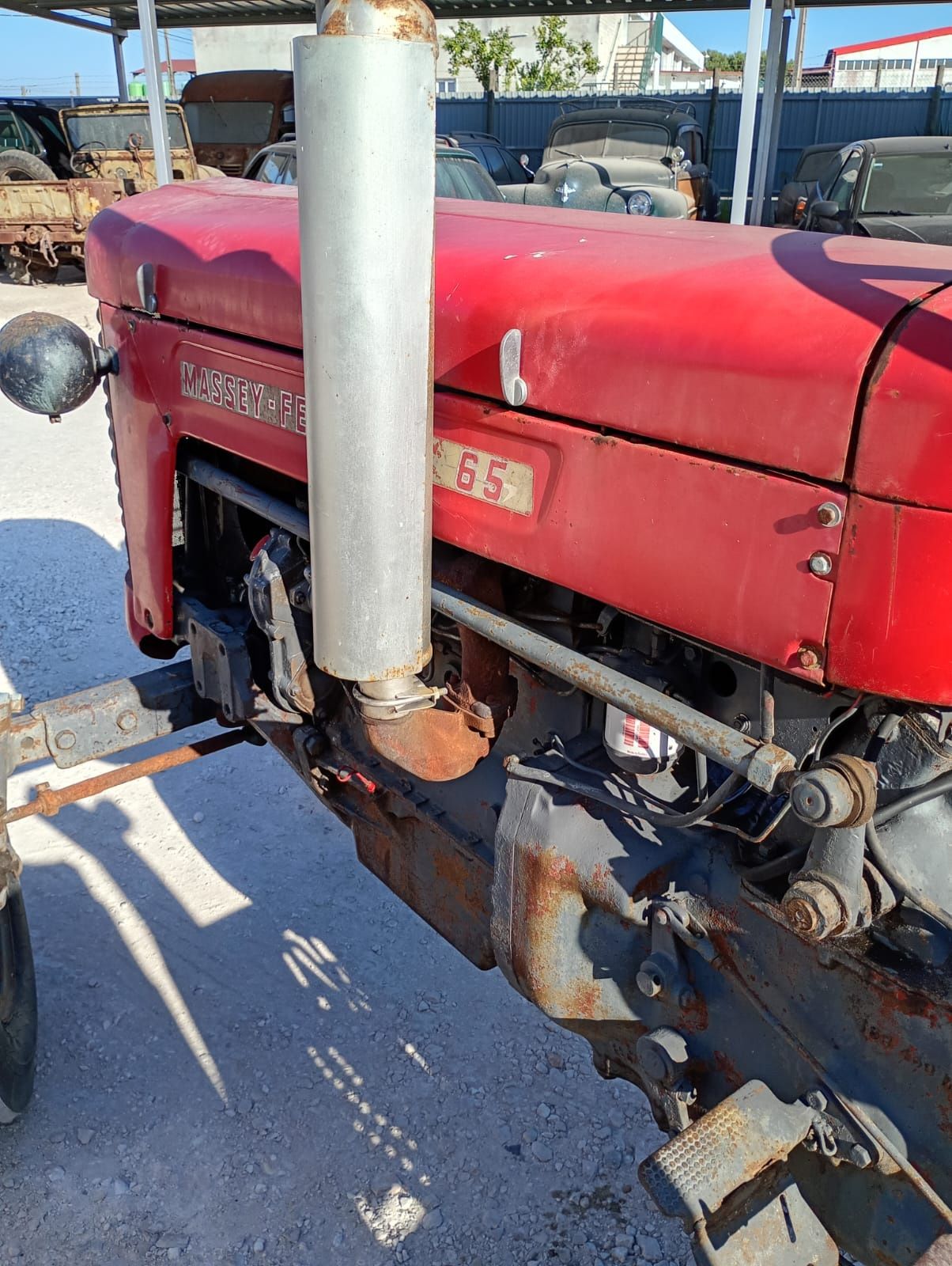 Massey -Ferguson 65