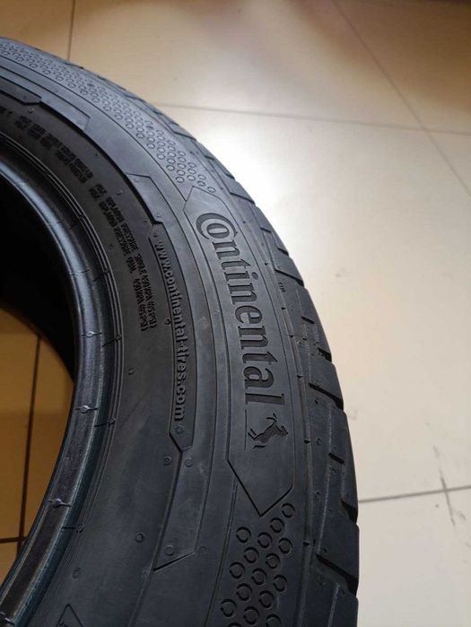 Пара шин б/у 215/65R16C 106/104T Continental ContiVanContact 100