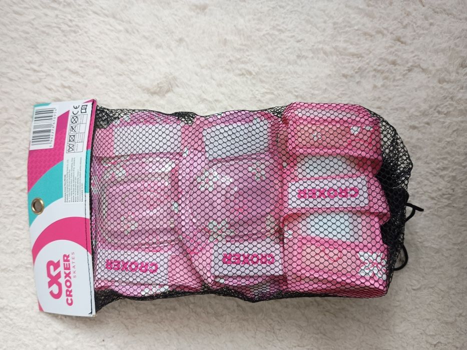 Sprzedam kask rozmiar M  od  55 do 58 i ochraniacze firmy CXR  CROXER