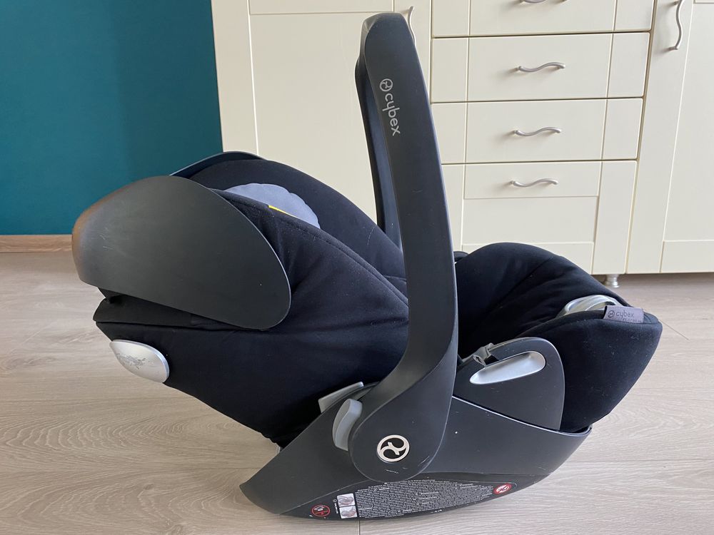 Nosidełko cybex cloud q platinum plus baza