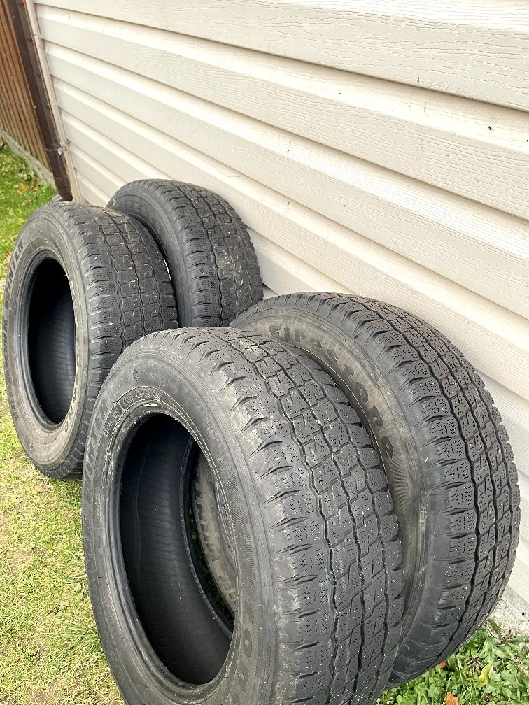 Firestone 215 65 r16c 109/107t