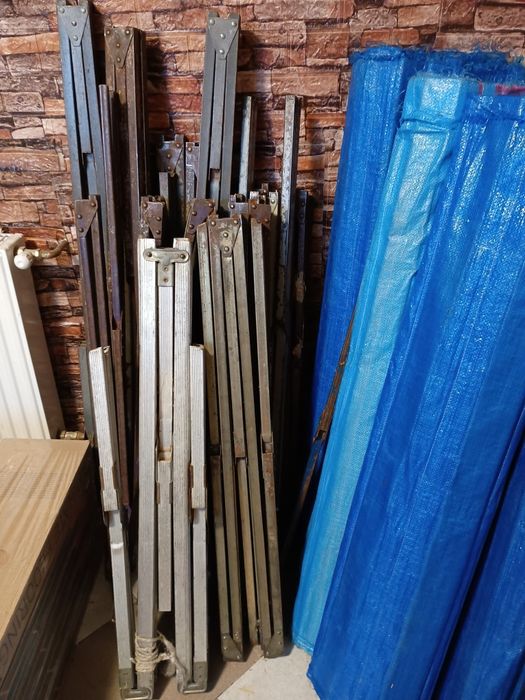 Sprzedam 2 stoły targowe giełdowe 30 zł sztuka możliwość wysyłki