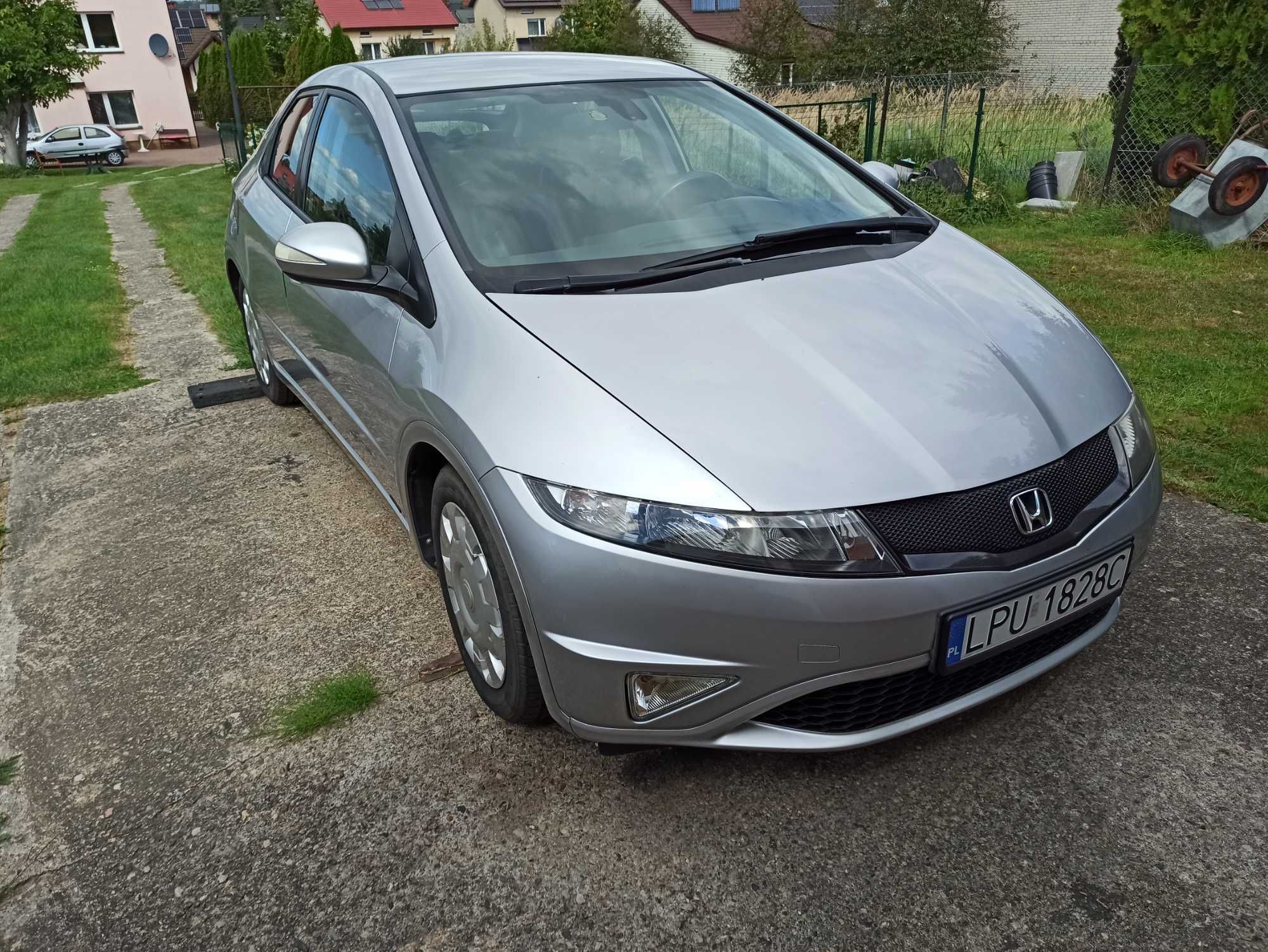 Honda Civic Ufo 1.4 SPORT GT 2010 super stan