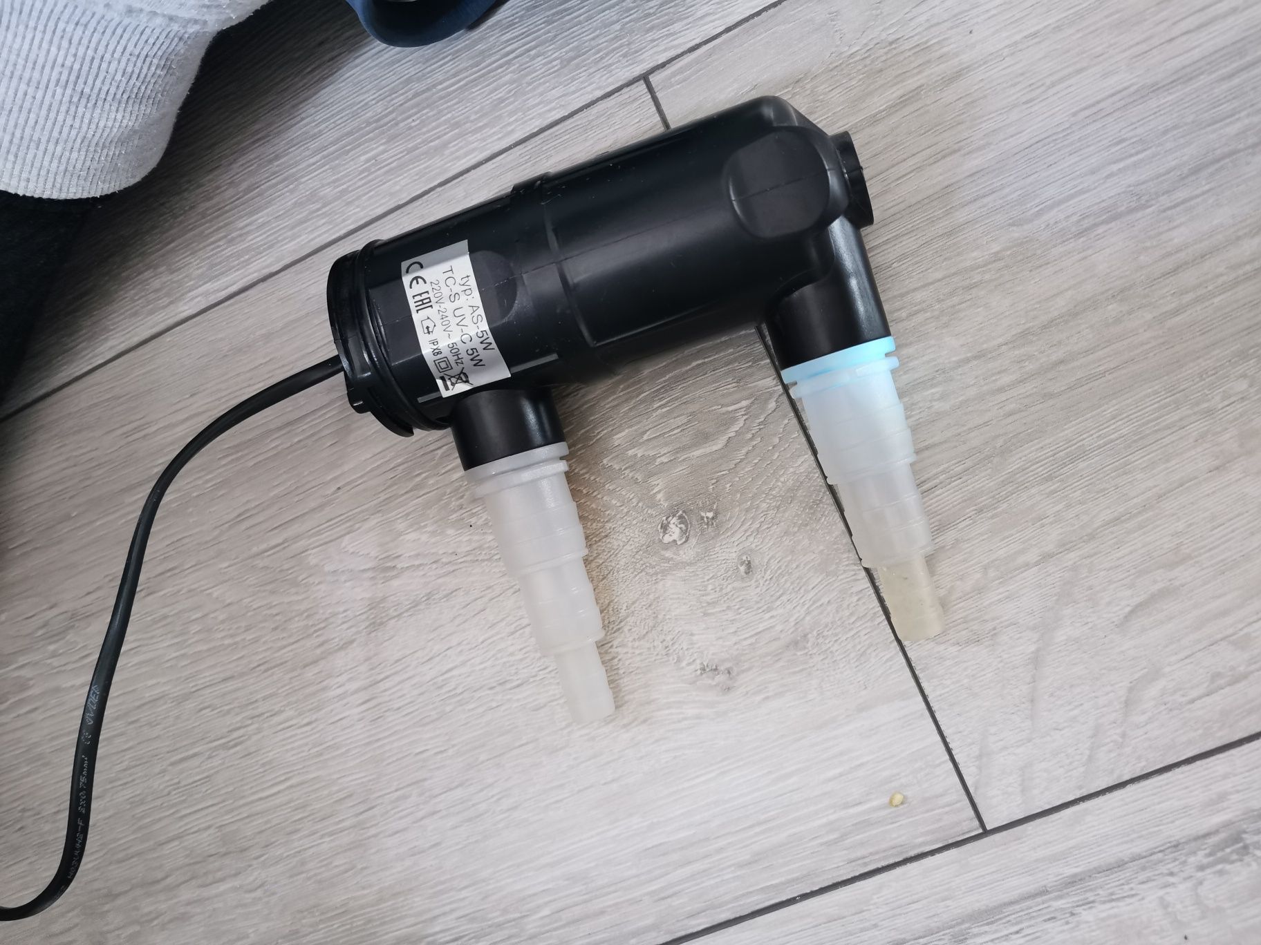 Używana Lampa UV-C AQUAEL