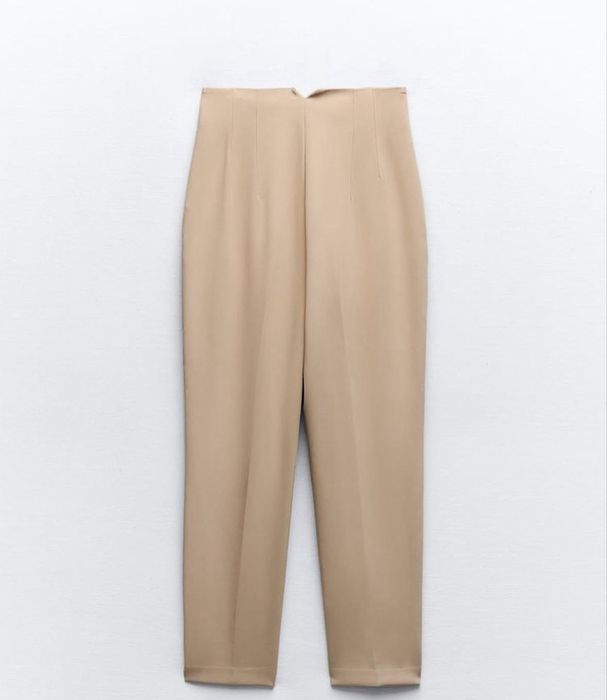 Брюки від бренду Zara