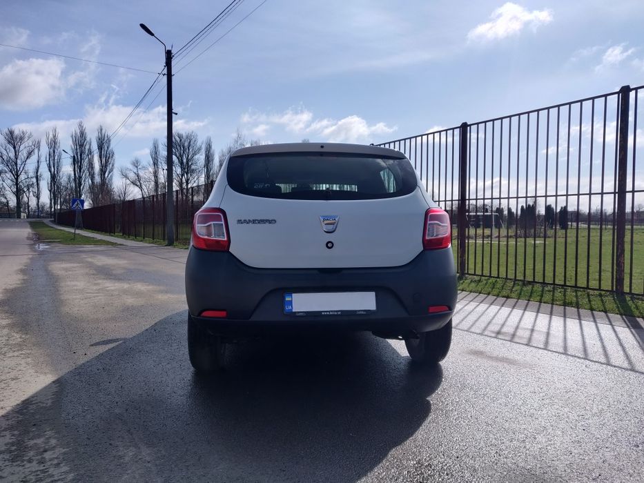 Dacia Sandero 2013 • 1.2 бензин