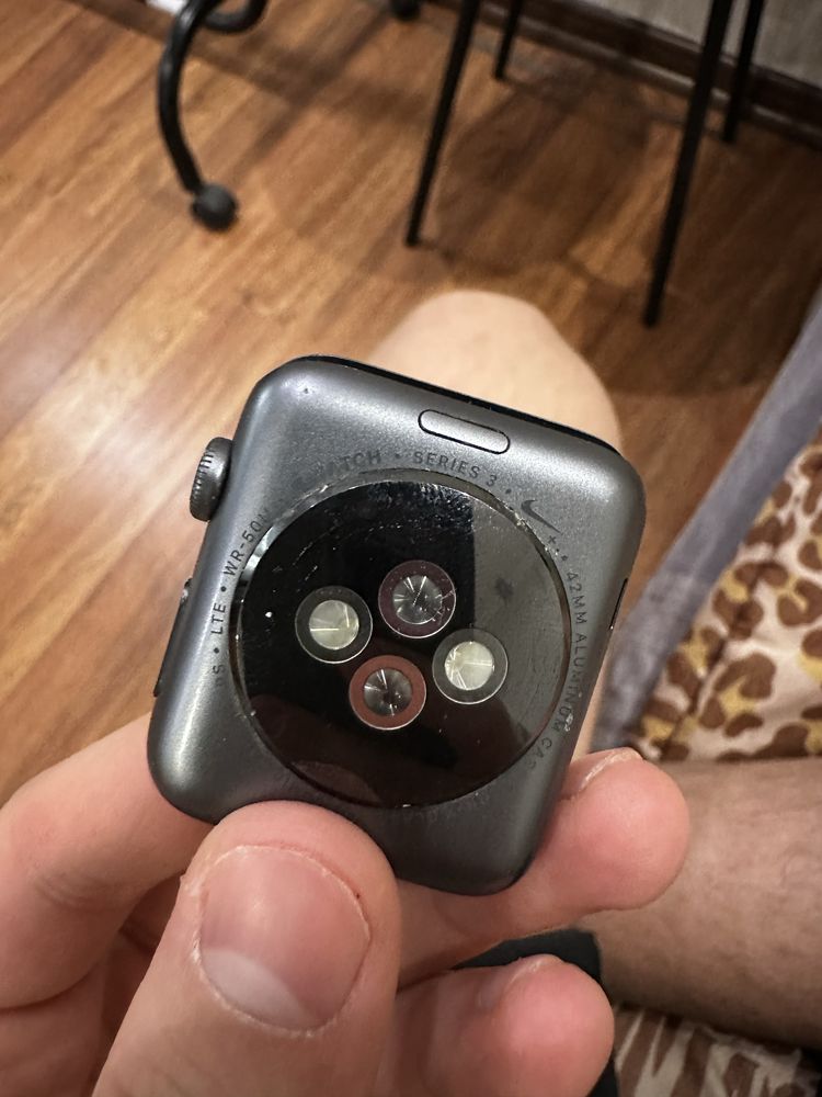 Apple watch 3 Nike Б/у