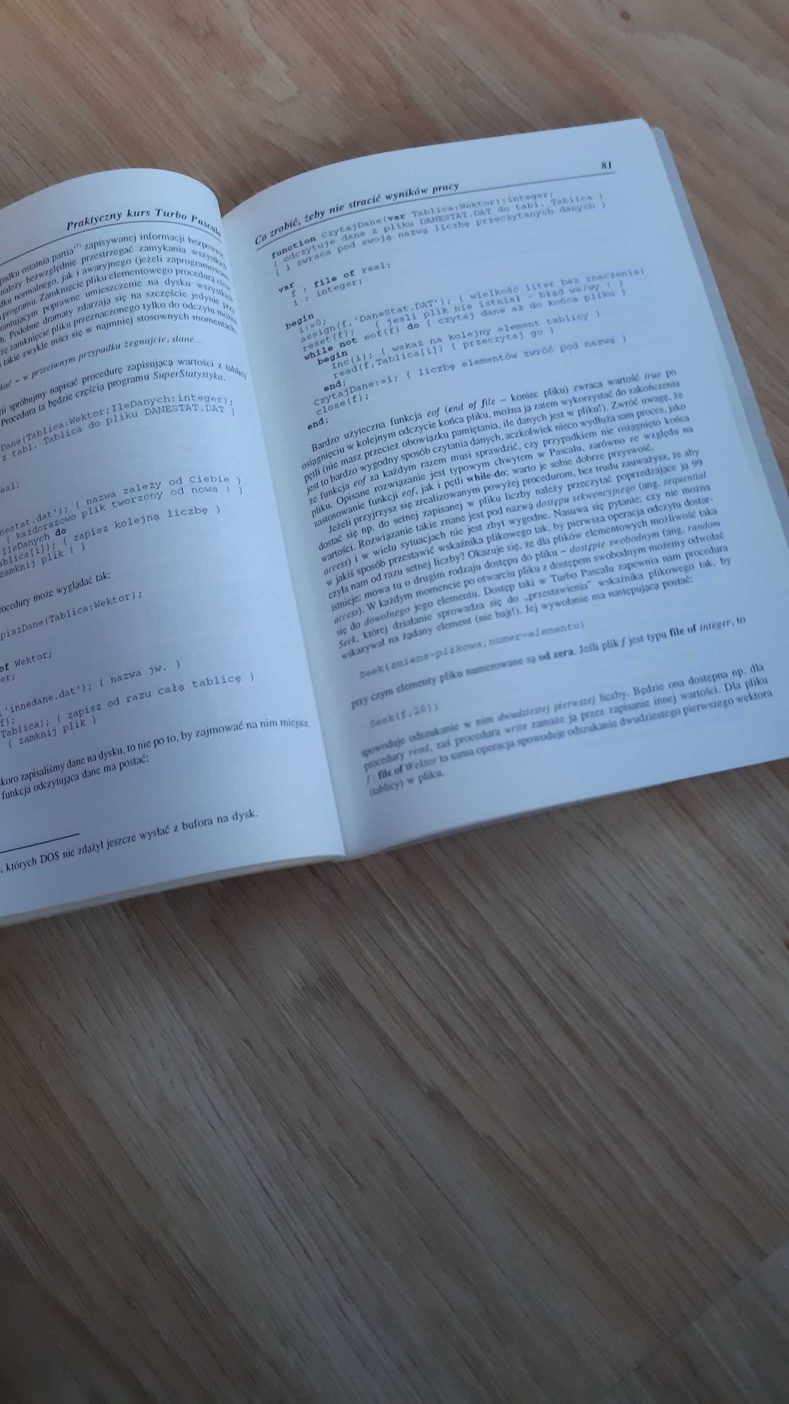 Praktyczny kurs Turbo Pascala. Tomasz M. Sadowski