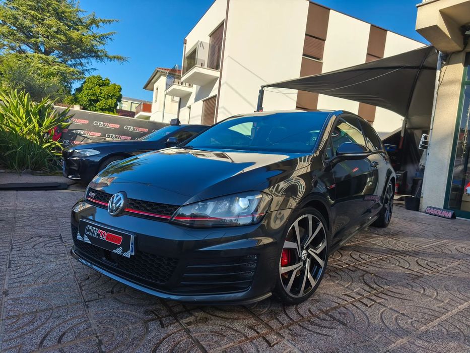 VW Golf GTI Performance BlueMotion
