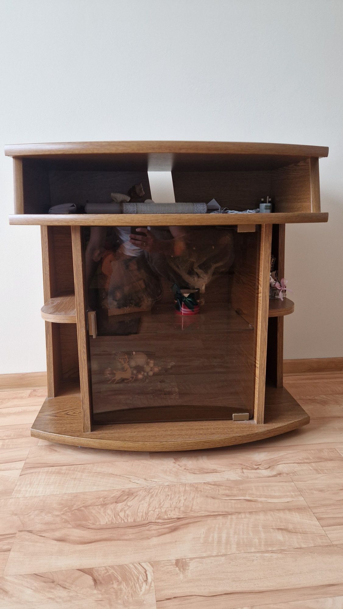 Szafka pod telewizor