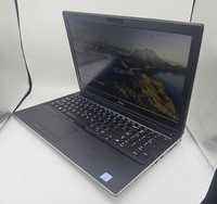 Laptop Dell Precision 7530 15,6 " Intel Xeon 16 GB / 256 GB czarny