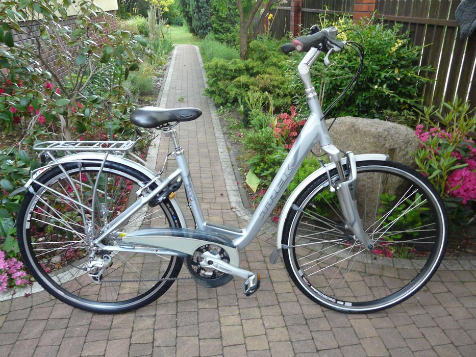 Rower TREK T-700 Navigator holender treking28"/ 45 alum. Deore LX