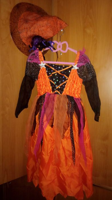 Strój karnawałowy Ognista wróżka ,czarodziejka,czarownica od 6-11 lat