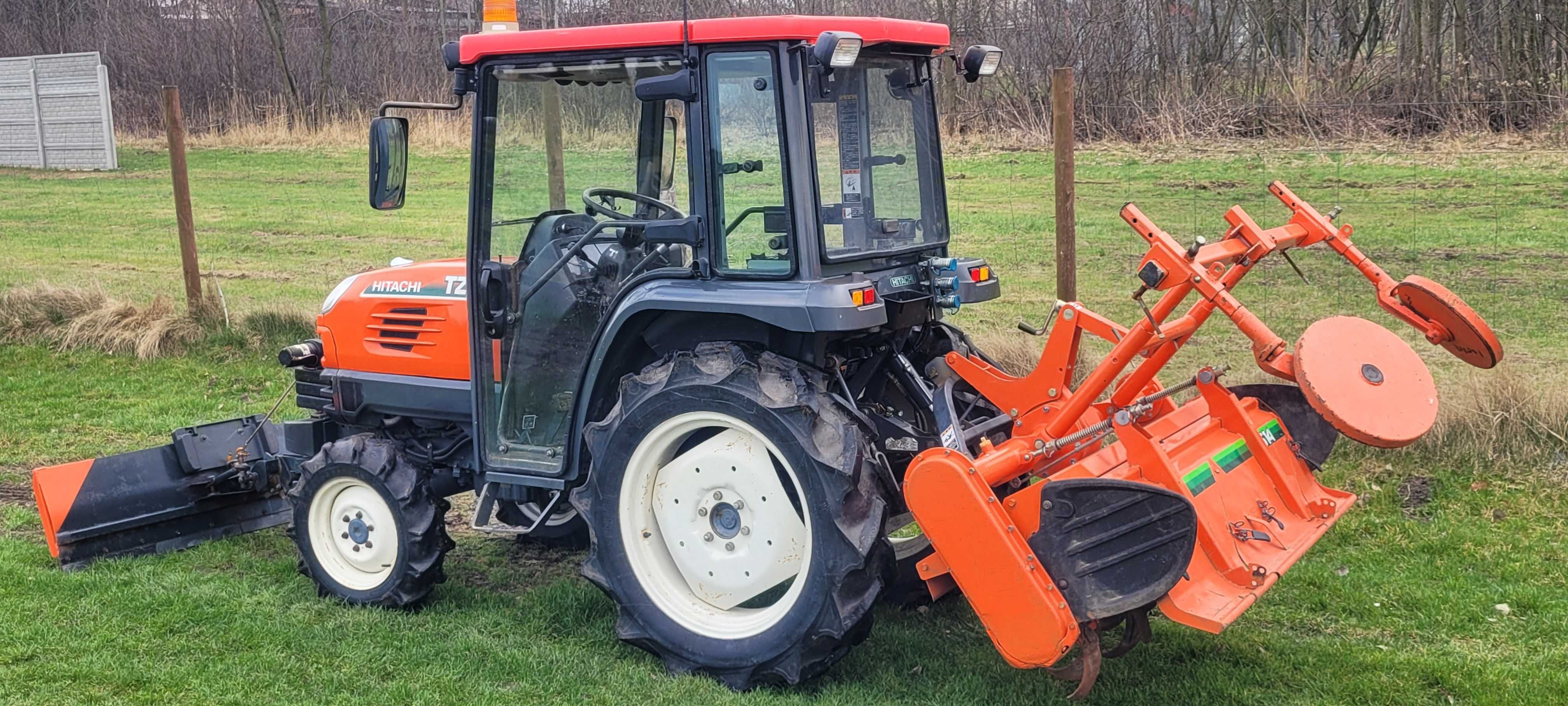 Mini traktor Hitachi TZ24 ,Kubota KT24 Kabina, klima, 4x4, pług