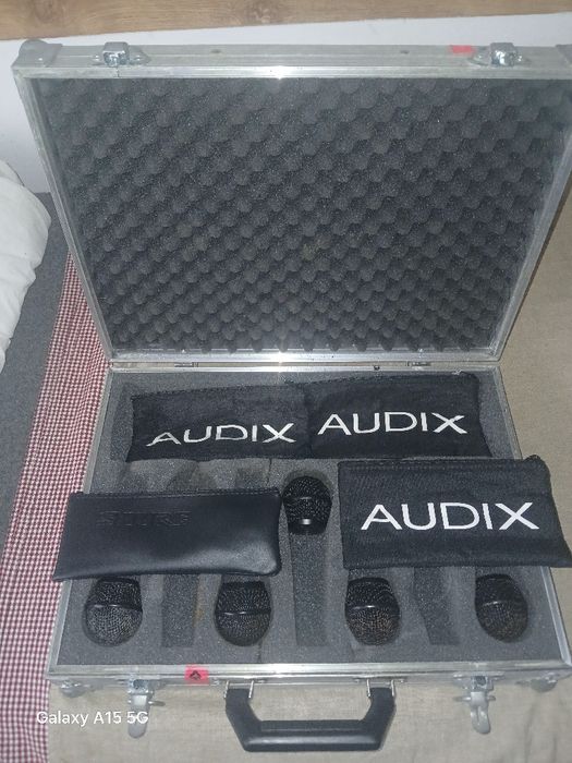 Tron Mivrophone Flightcase