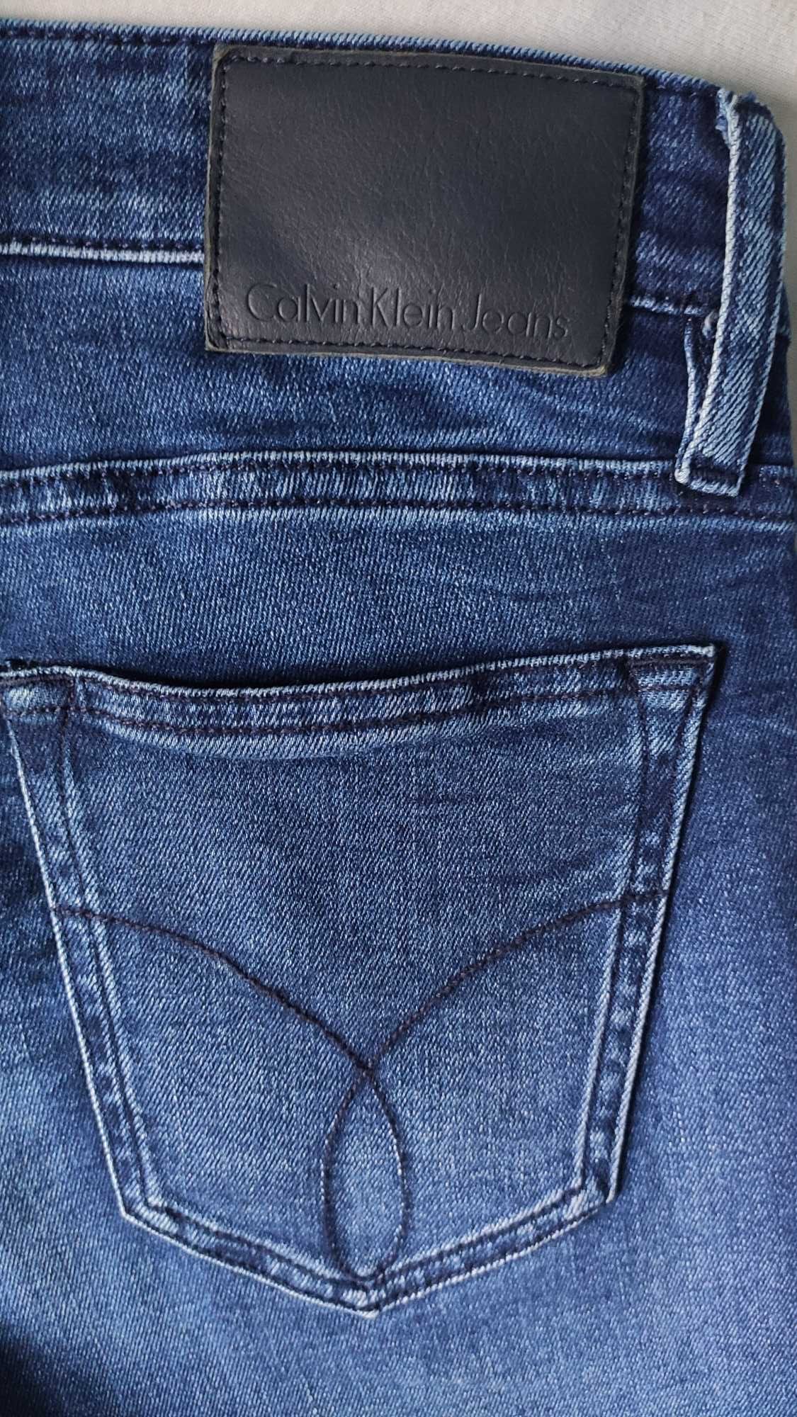 CALVIN KLEIN - W29 L34 Skinny