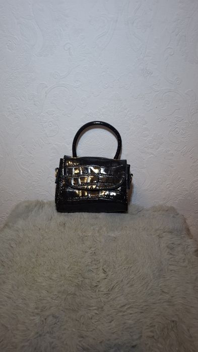 Продам сумочку-косметичку