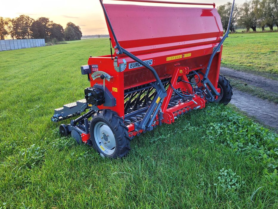 Siewnik zbożowy EURO-MASZ 2,5m 2,7m 3m stopkowy talerzowy Promocja !!!
