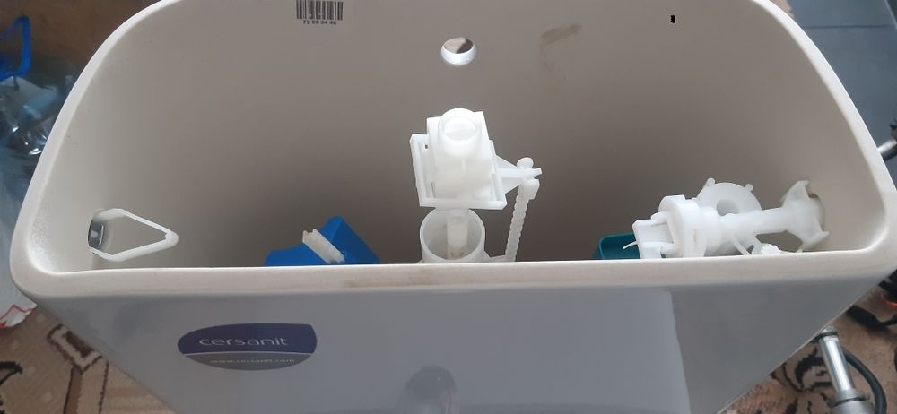 Kompakt cersanit 250 zł