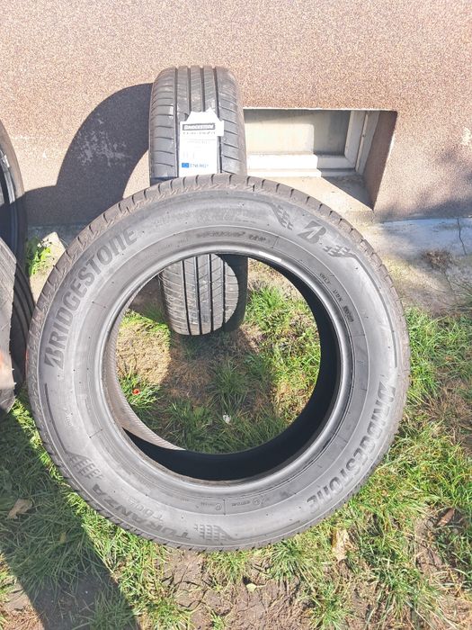 215/65 R17 99V - Bridgestone Turanza  - NOWE - 8/22 - CENA = 2 szt -